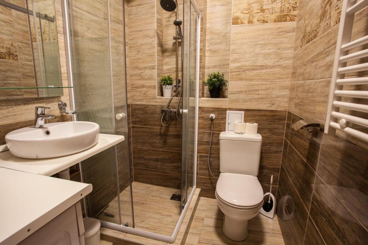 Cozy Studio In The Center For 2 People Budapest Exteriör bild
